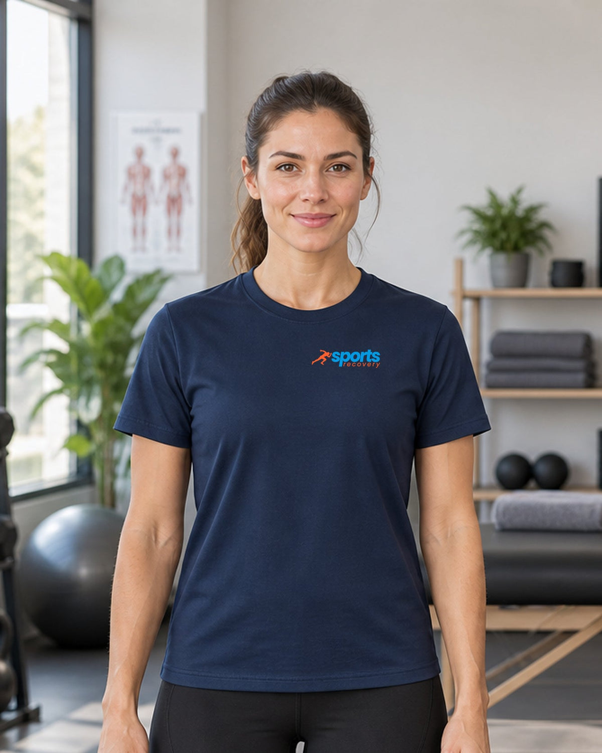 SPORTS RECOVERY 01 Lacivert Basic Tişört — kadın manken ön görünüm