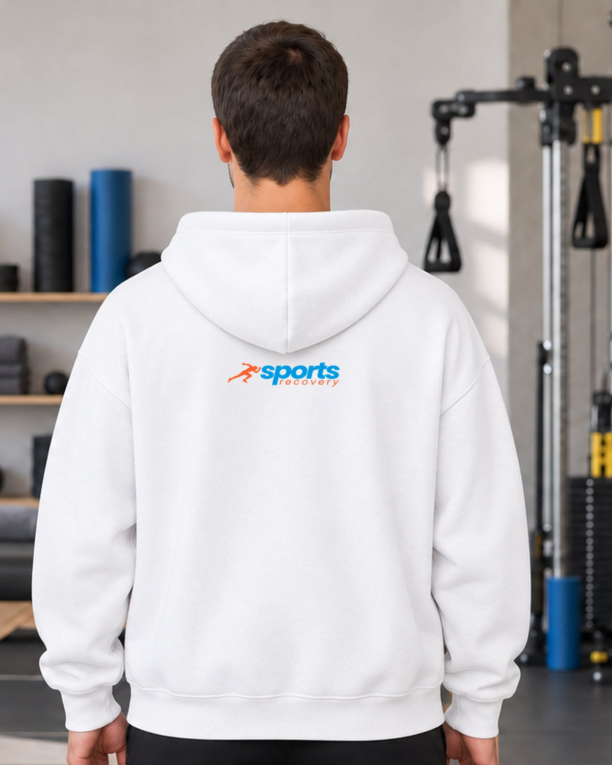 SPORTS RECOVERY 07 Beyaz Premium Oversize Hoodie — erkek manken arka görünüm